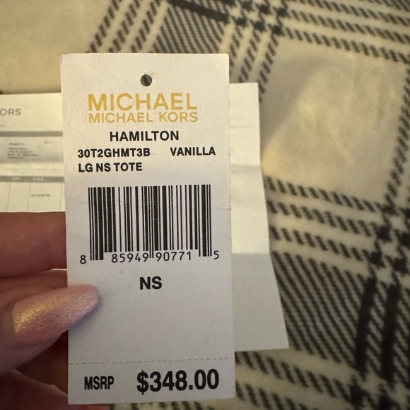 Signature Vanilla Michael Kors Hamilton - Picture 8 of 8